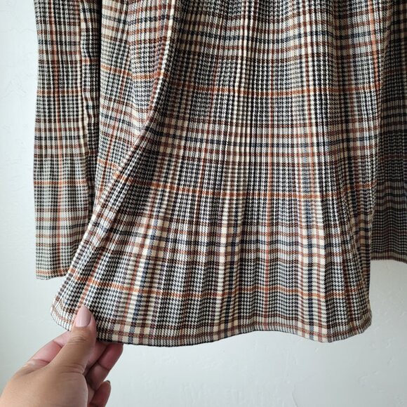 Shein Plus Size Plaid Stretch Skirt - Picture 3 of 5